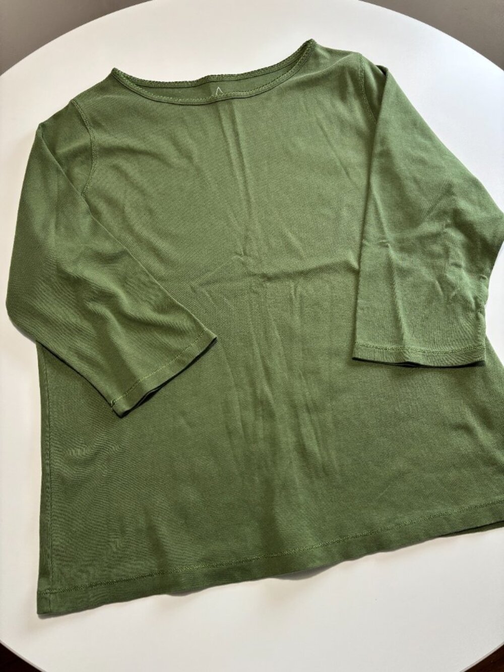 AVENUE GREEN EARTH TONE BOATNECK COTTON LONG SLEEVE T-SHIRT - Picture 2 of 4
